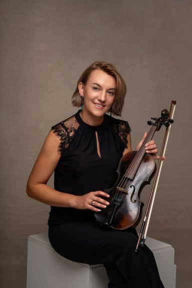 Maryana Ligato, Violine+MFE